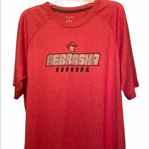 Men’s Champion Nebraska Huskers T-Shirt -EUC- XL